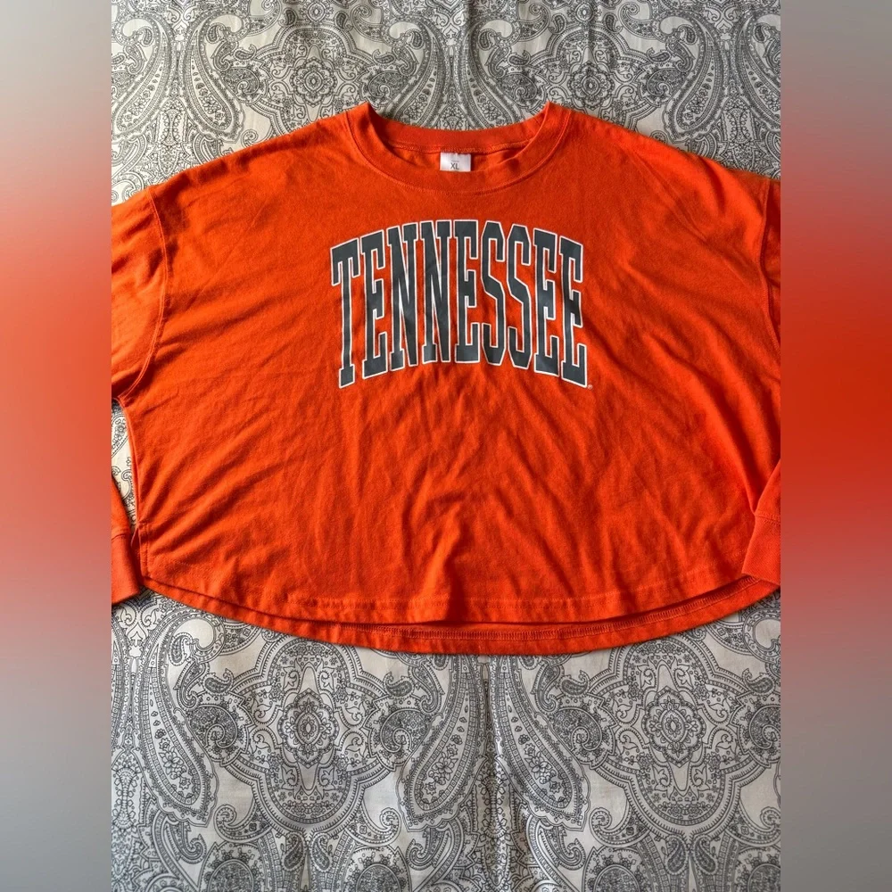 Cropped Long Sleeve Tennessee T-shirt - Picture 3 of 5